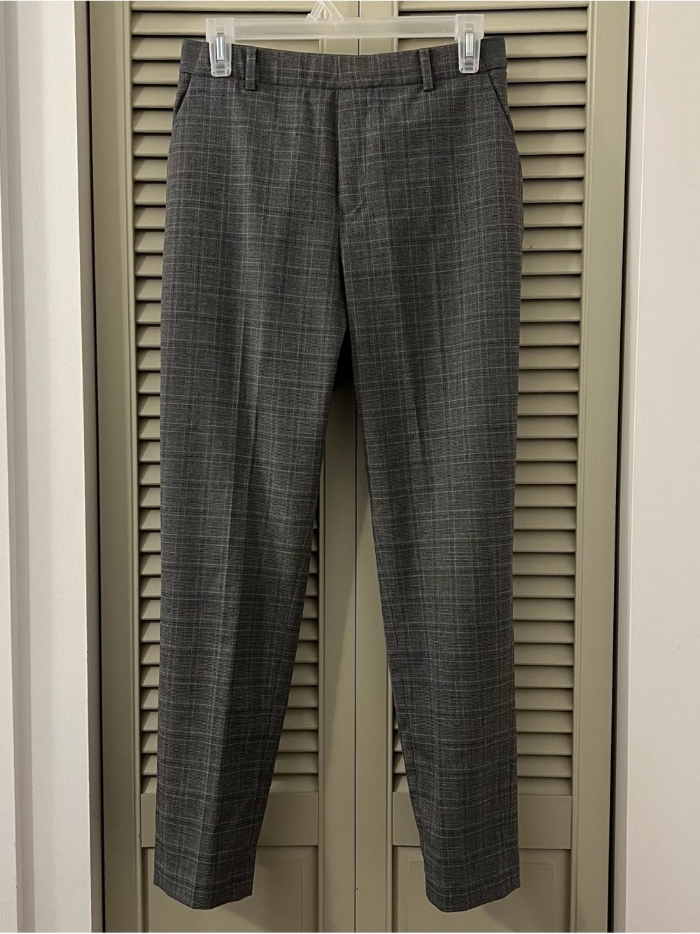 Uniqlo Women’s Gray Plaid Dress Pants Brand New